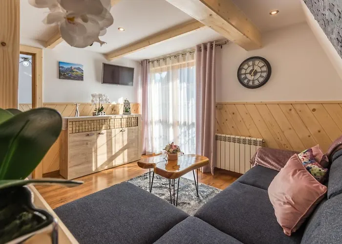 Goscinne Monika * 扎科帕内