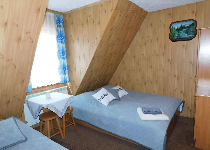 בית אירוח Goscinne Monika *