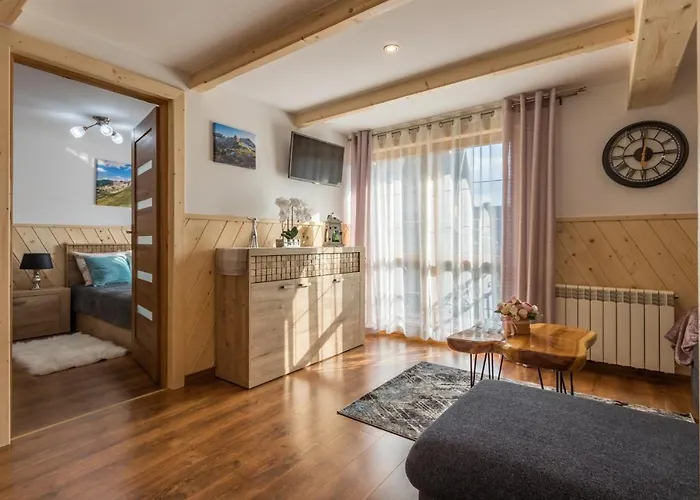 ホームステイ Goscinne Monika *