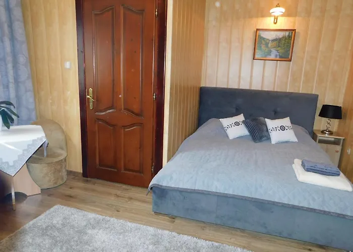 בית אירוח Goscinne Monika זקופאנה